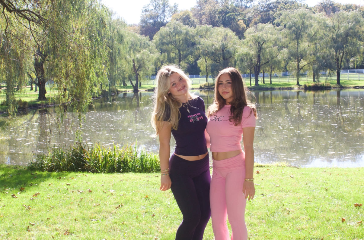 Mia Tee